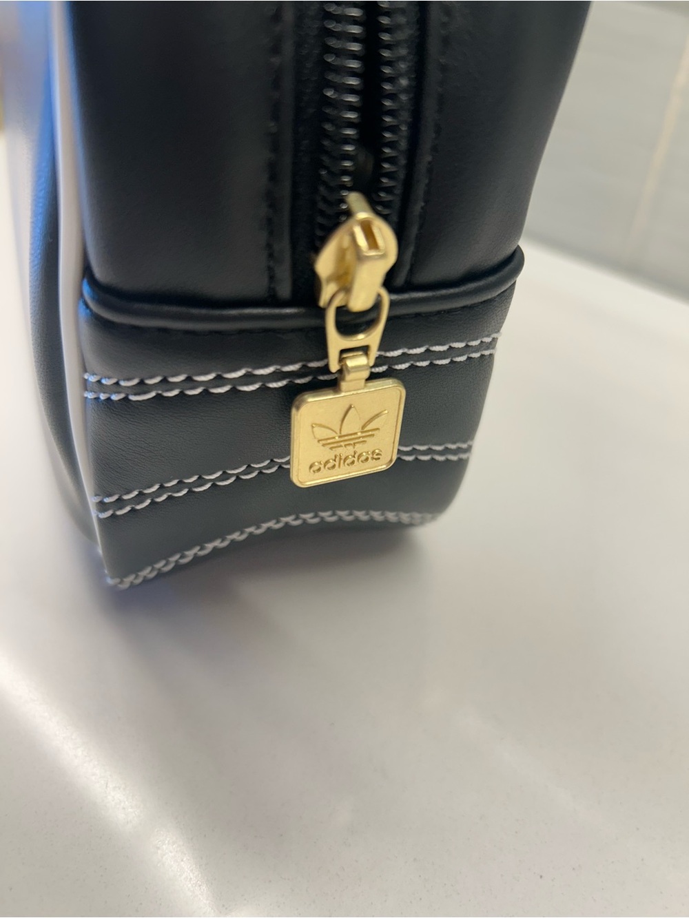 adidas Black Shoulder Bag with Gold Trefoil Hardware - Picture 4 of 6